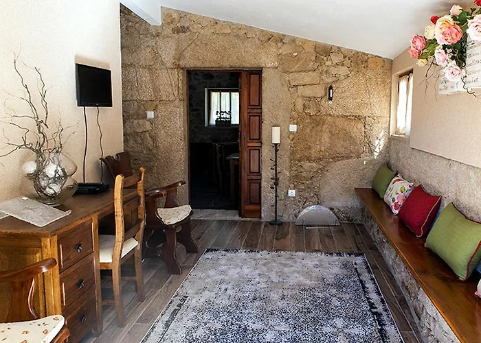 Casas Do - Country Aldeamento Turístico