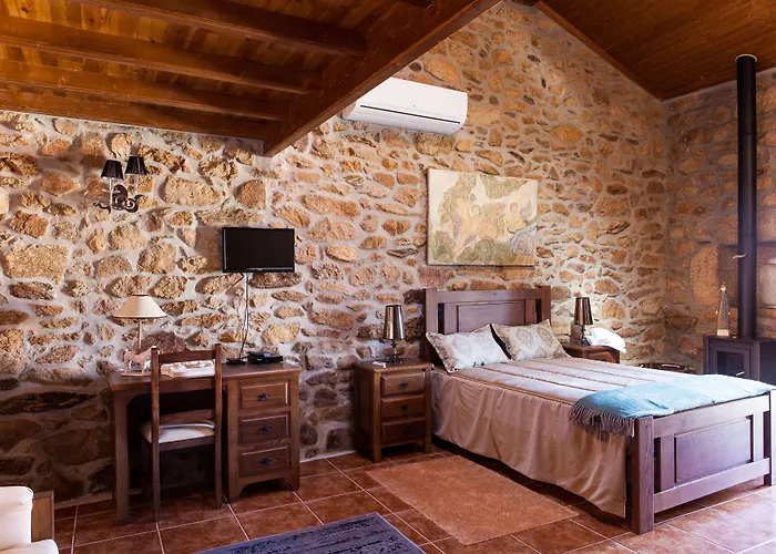 Aldeamento Turístico Casas Do - Country 3*