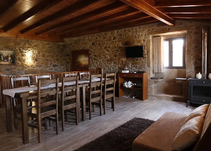 Casas Do - Country Aldeamento Turístico